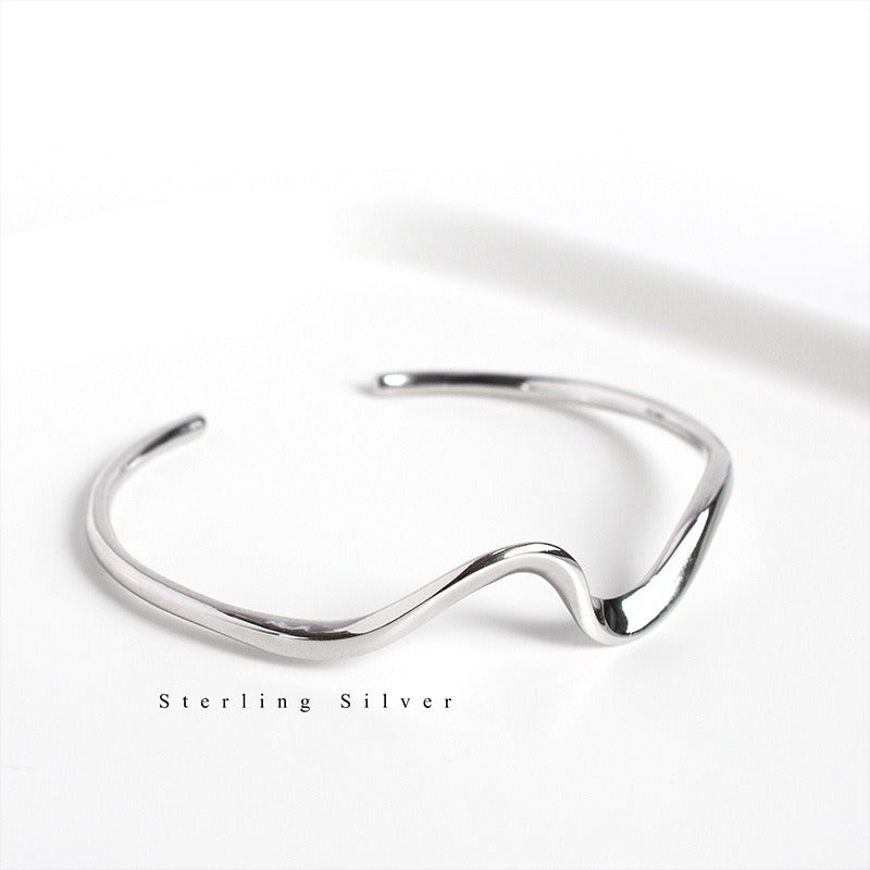 Sterling Silver Minimalist Mobius Open Bracelet